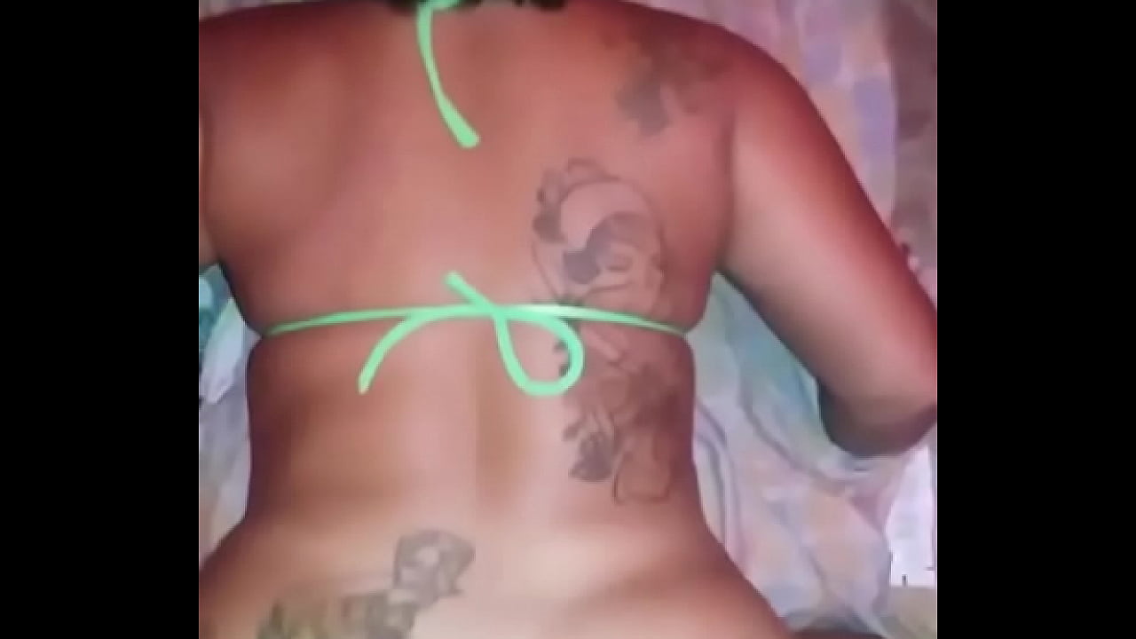 Putinha rebolando na pica