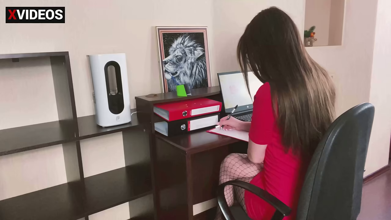 Stepson Has Sex With Stepmom Right In Her Office