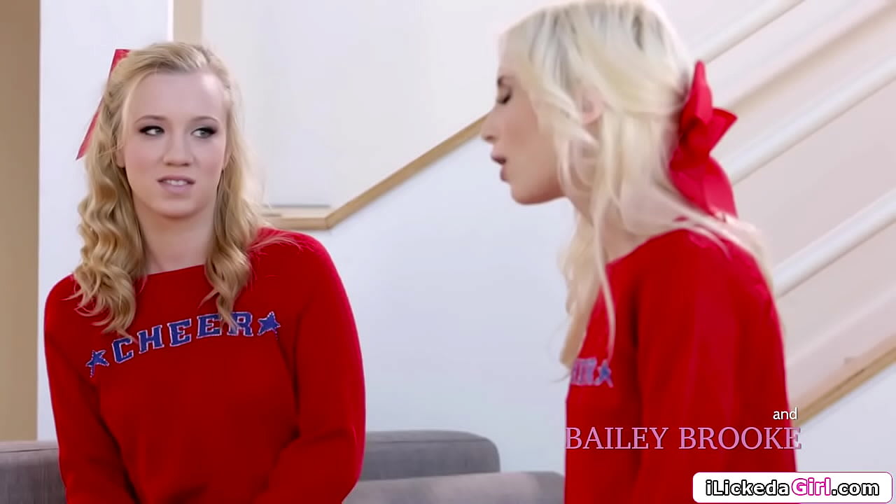 Blonde lesbian wants to have sex with her stepsis in exchange for cheerdance tutorial.The teen agrees,licks and fingers her stepsiblings shaved pussy.