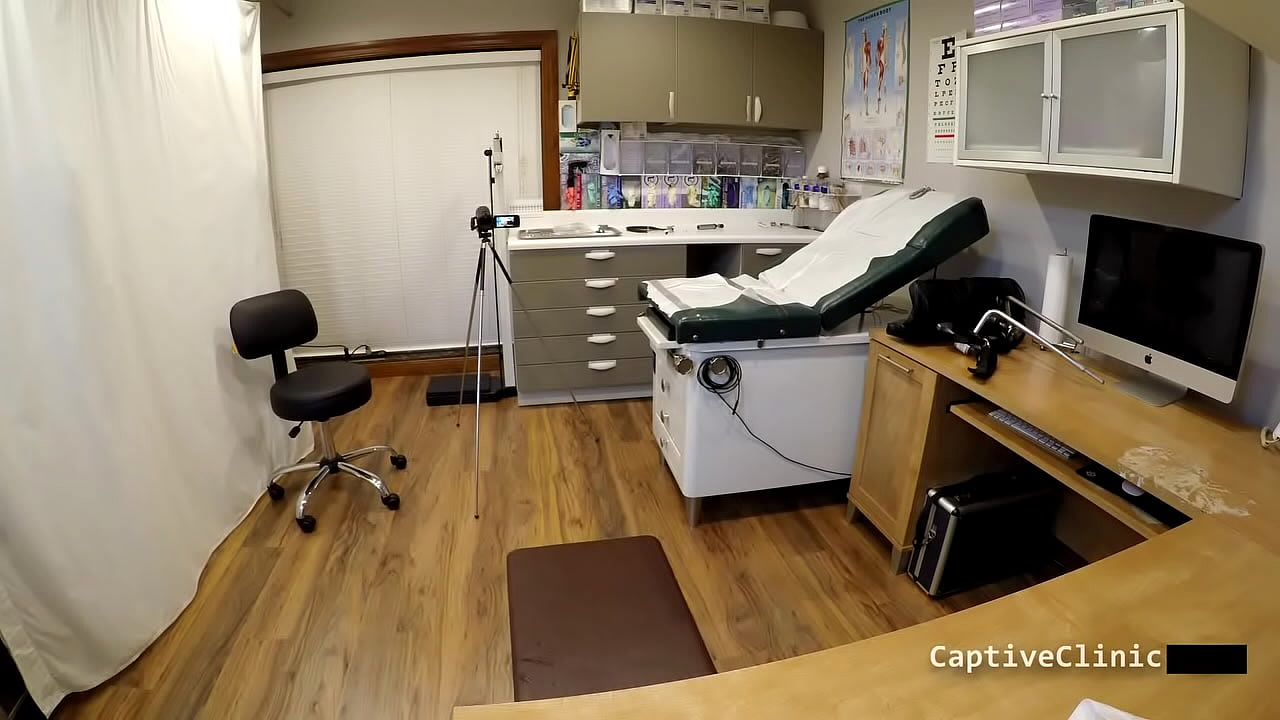 Strangers In The Night - Ava Siren