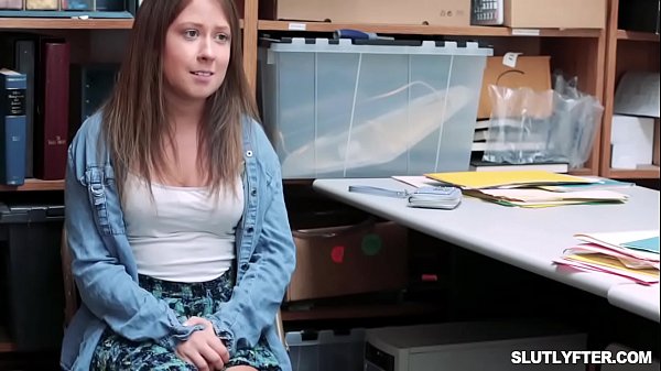 LP Officer fuck and drilled her pink juicy twat