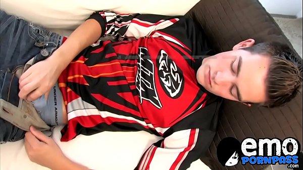 Anal playing twink masturbates solo