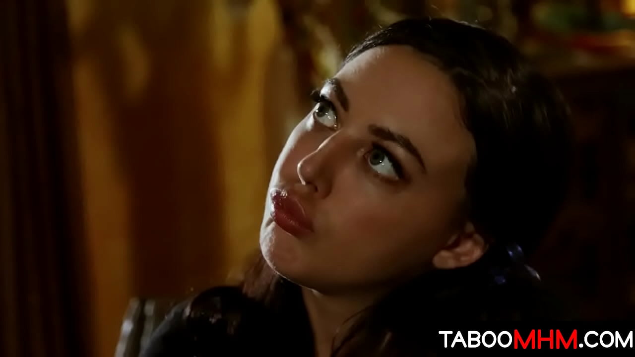 Stepdad likes to fuck teens wearing skirts - Whitney Wright