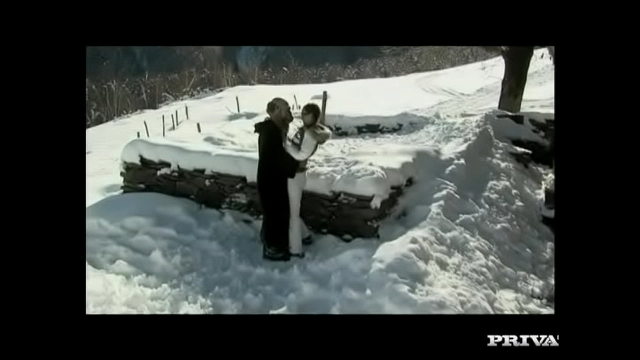 Sabrina Sweet Gives Masked Man a Deepthroat Blowjob Outdoors in Snow