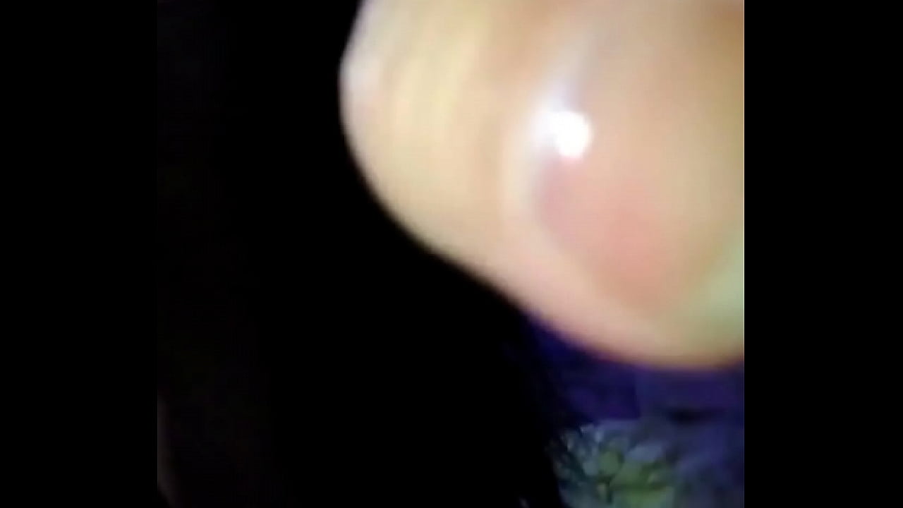 Domingou com o moreno pauzudo vendo tv e fudendo gostoso