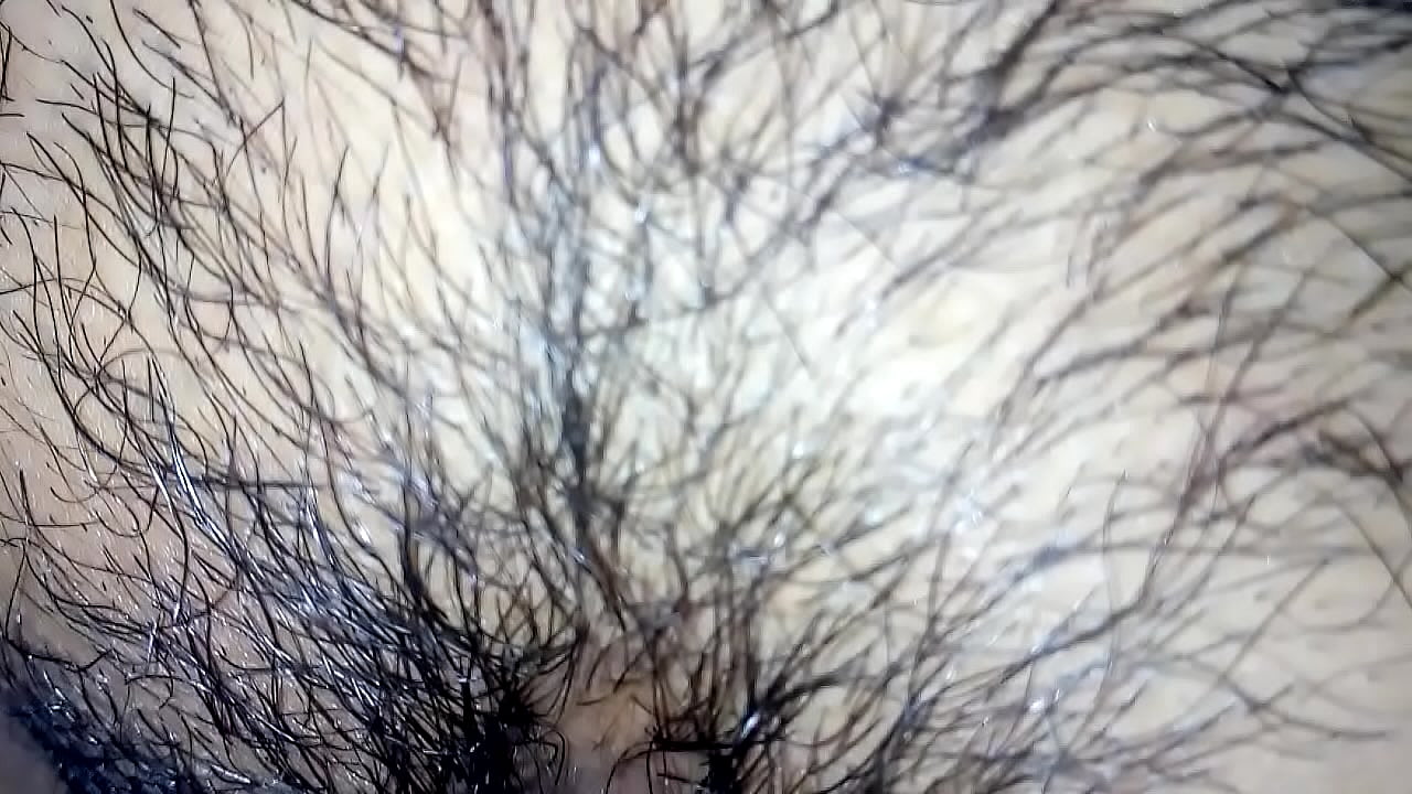 Se deja grabar para ser penetrada