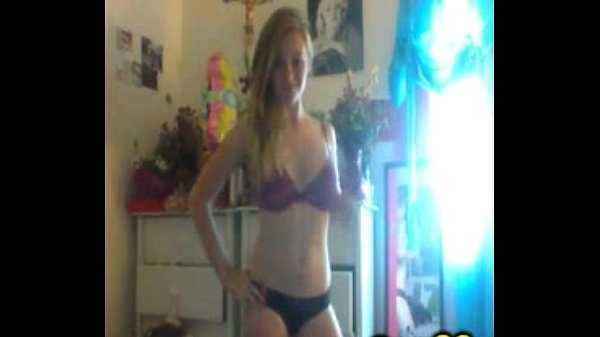 Sexy Blonde Teen Strips - camg8