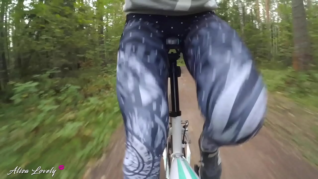 Cute Girl With Round Ass Deepthroats Guy's Cock During Bike Ride In The Forest
