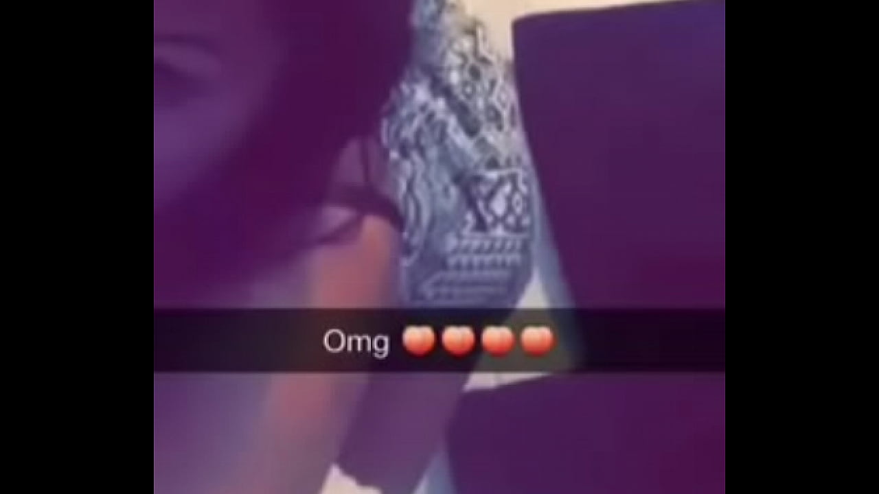 Dancing anaconda/ bailando