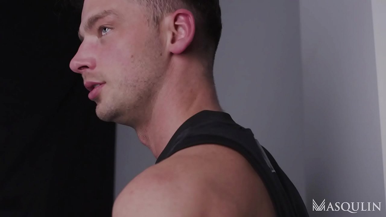 Relief with a stranger. Damon Heart breeds a hungry bottom.