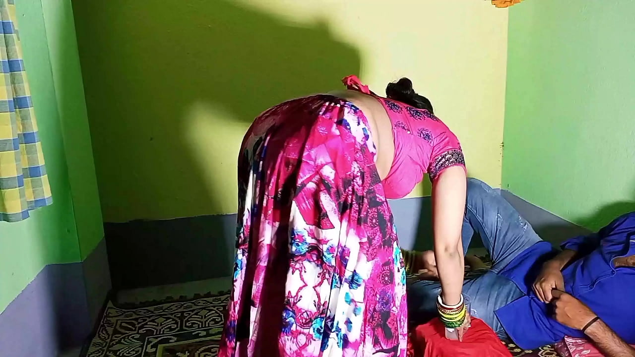 Item Girl Ko ghar Pae Bulaya Or at Bhar Choda! Desi Indian girl rough hardcore fucking