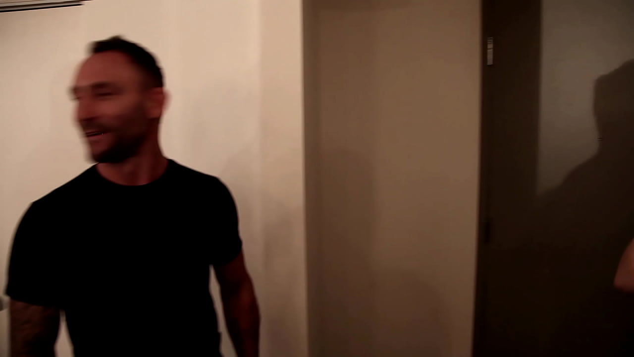 Pegas - Petite Beaut&eacute; Premier Casting!