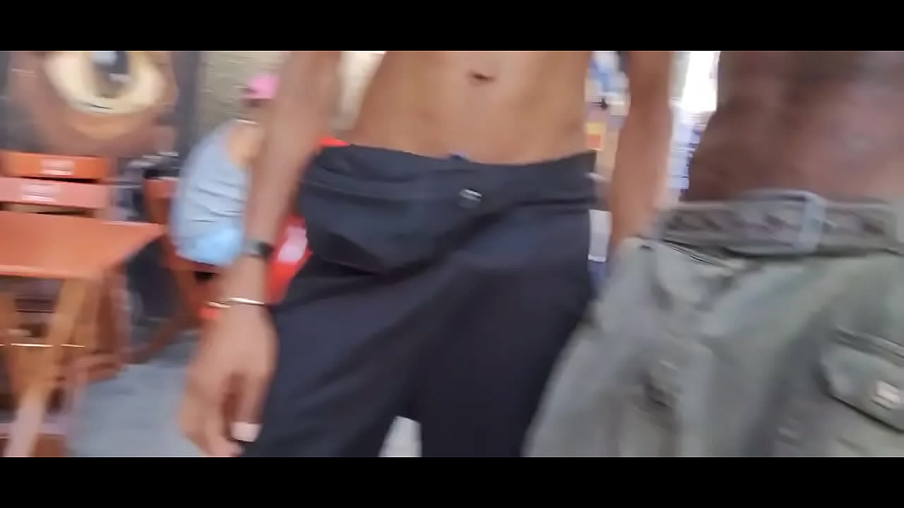 Ae genteEu e meu primo BlackCriolo ofc em S&atilde;o Paulo no MamadiP&ccedil;a Roosevelt Socando 47 CM de PIROCAQuem tem coragem