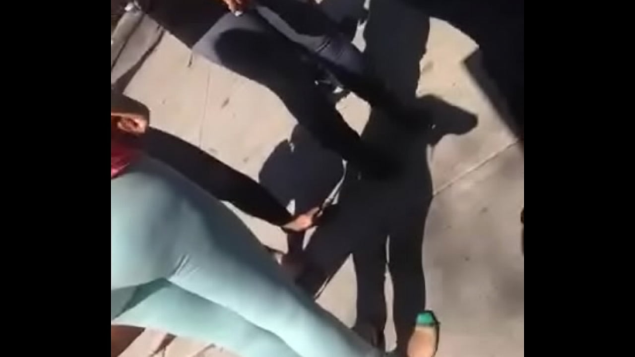 culito esperando troleb&uacute;s