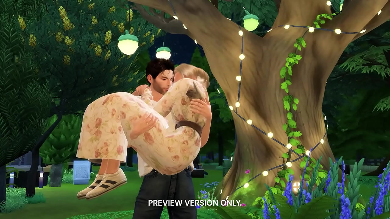 Scarlett Enjoys Lovemaking In A Secluded Area