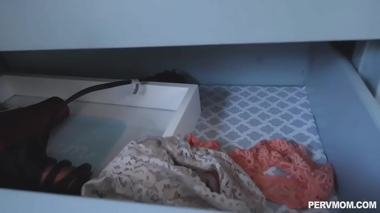 Amateur sex tape in car Cherie Deville sex doll for couple