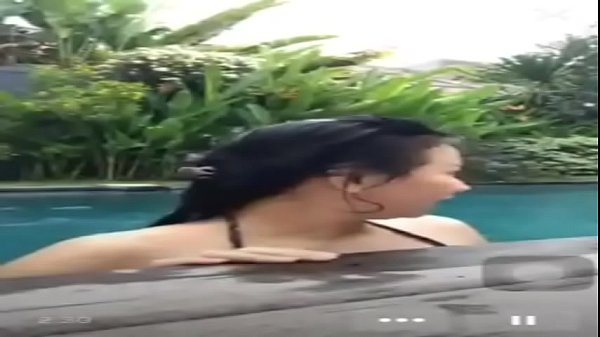 Webcams Amateur Asian Interracial Indonesian During Pool Pool Fuck