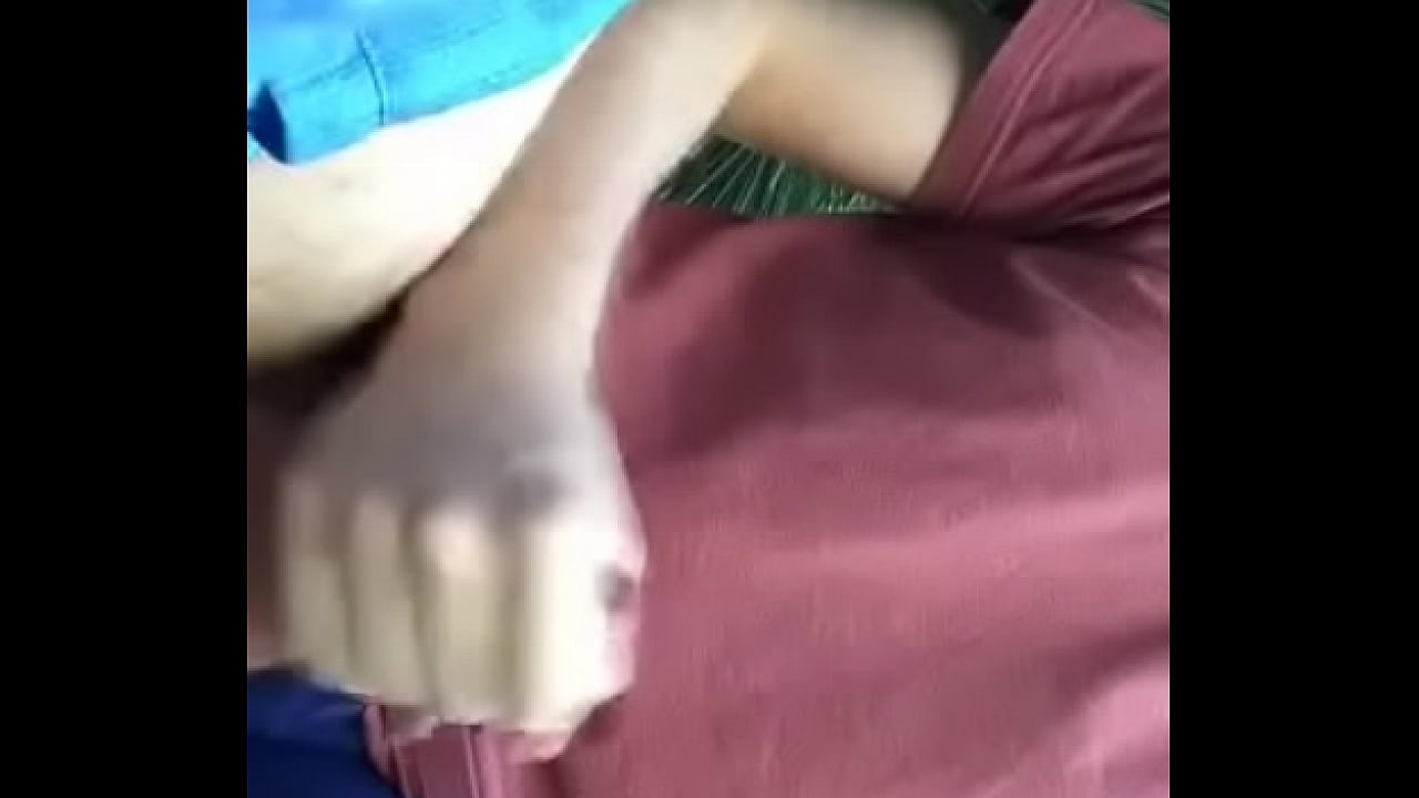 Gay teen wank & cum in public park