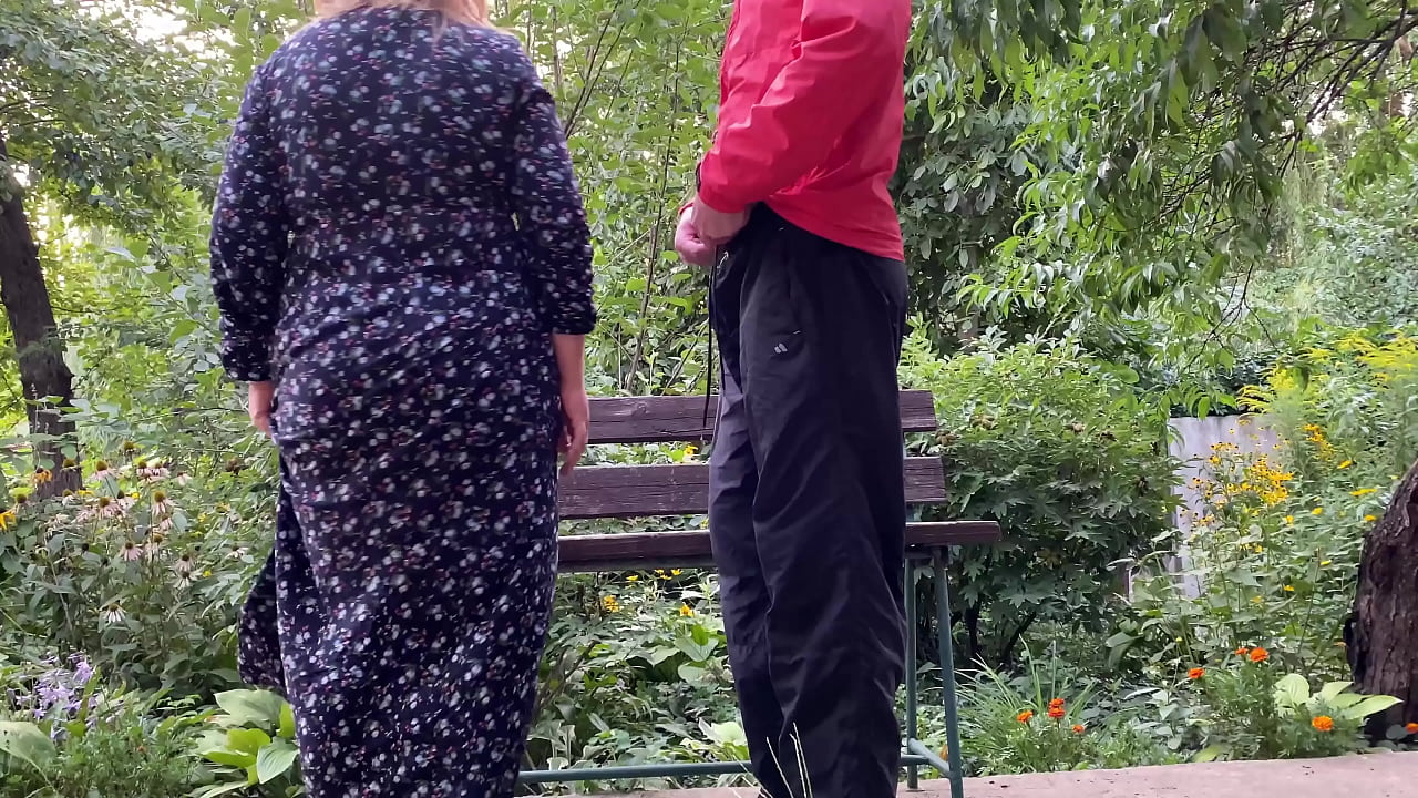 Double pissing stepmom in pantyhose and stepson outdoors