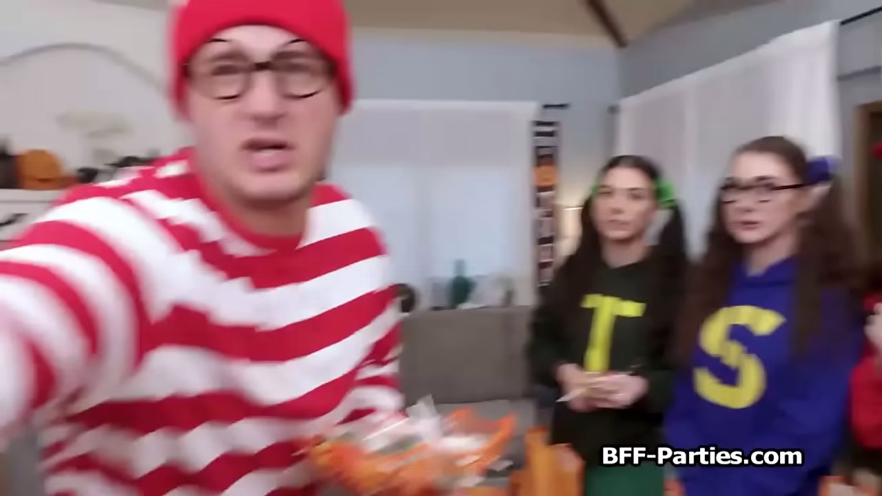 Halloween candy hunt turns to fourway fuck fest