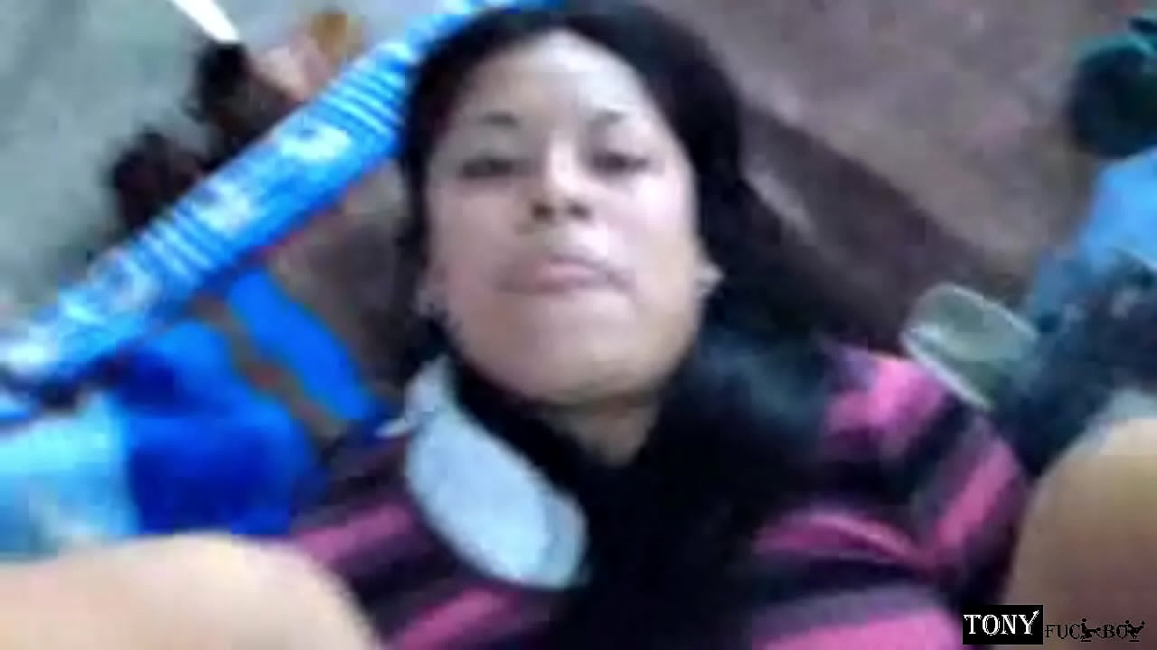 Le ped&iacute; la conchita y prefiri&oacute; darme el culo.. Es su primera vez y le doli&oacute; por mas de una semana.