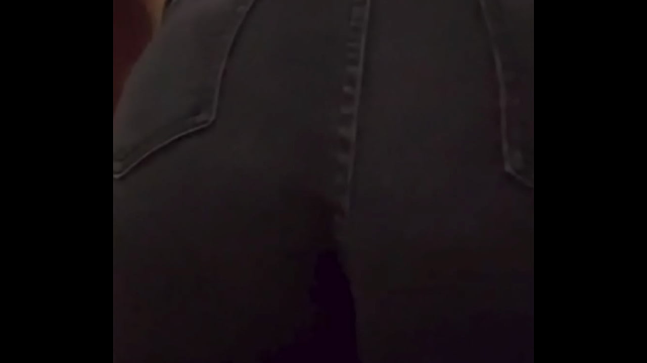 Me encanta como se me ven las nalgas