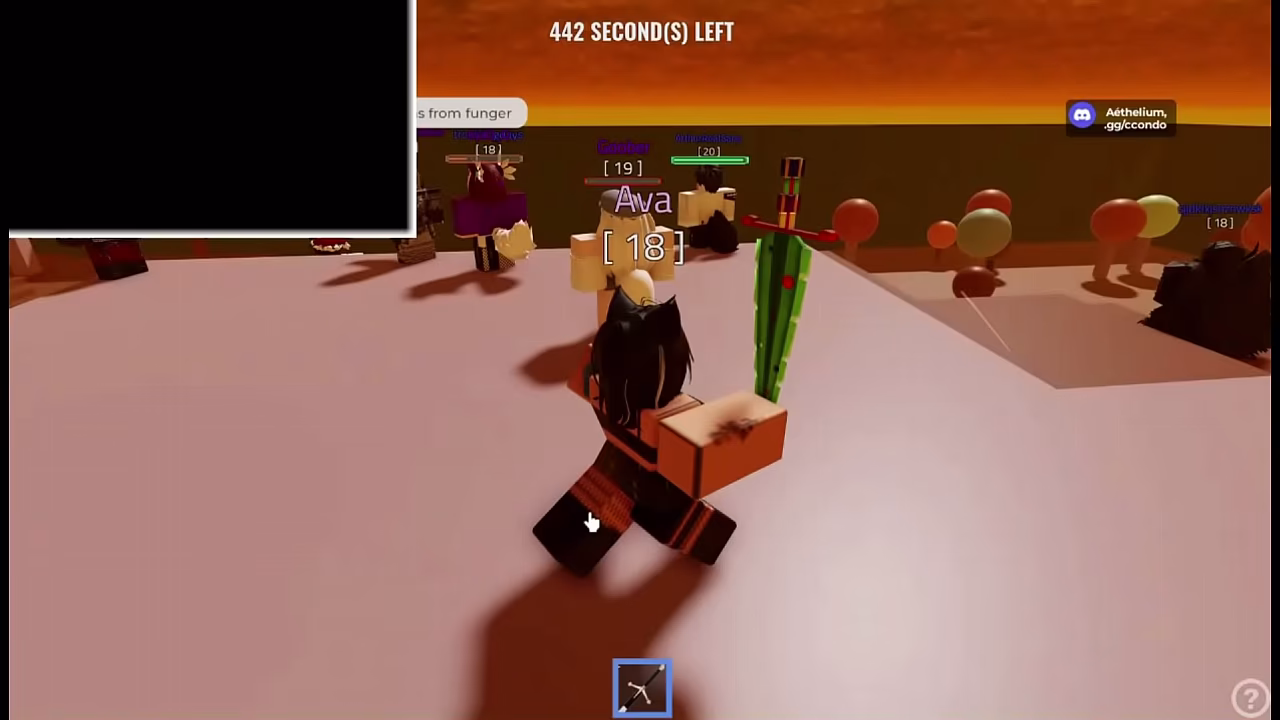 Slut gets used in roblox cumbat