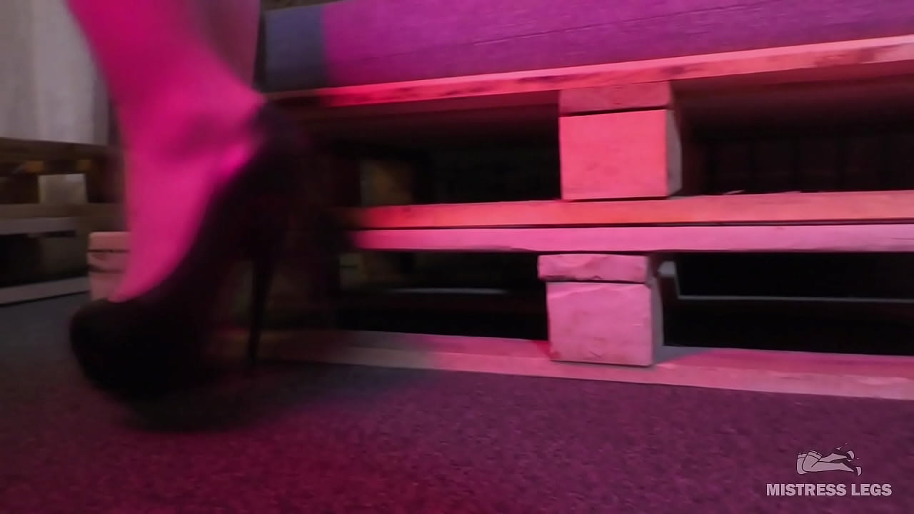 Sexy Foodjob In White Soft Nylons Mistress Feet Tease