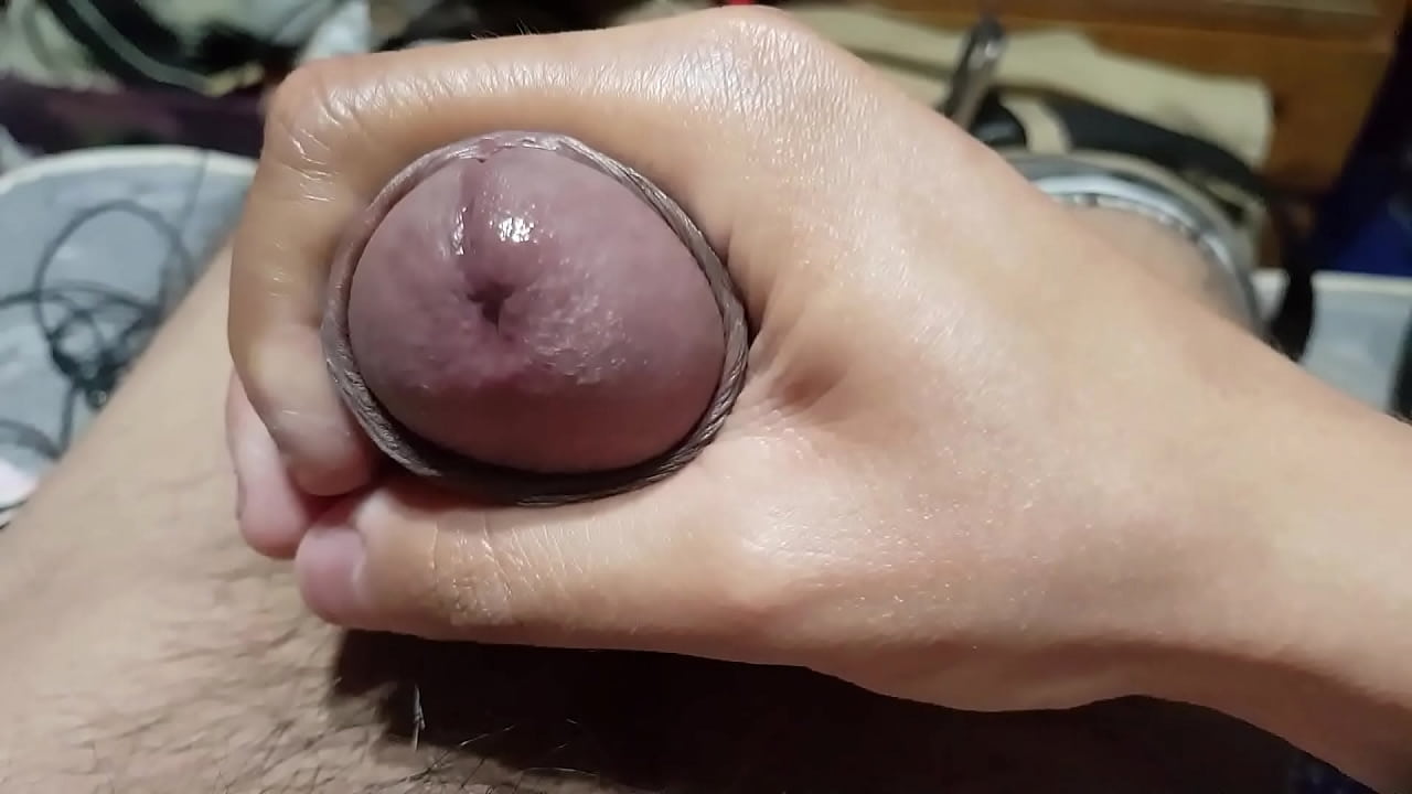 Masturb&aacute;ndome despu&eacute;s del trabajo