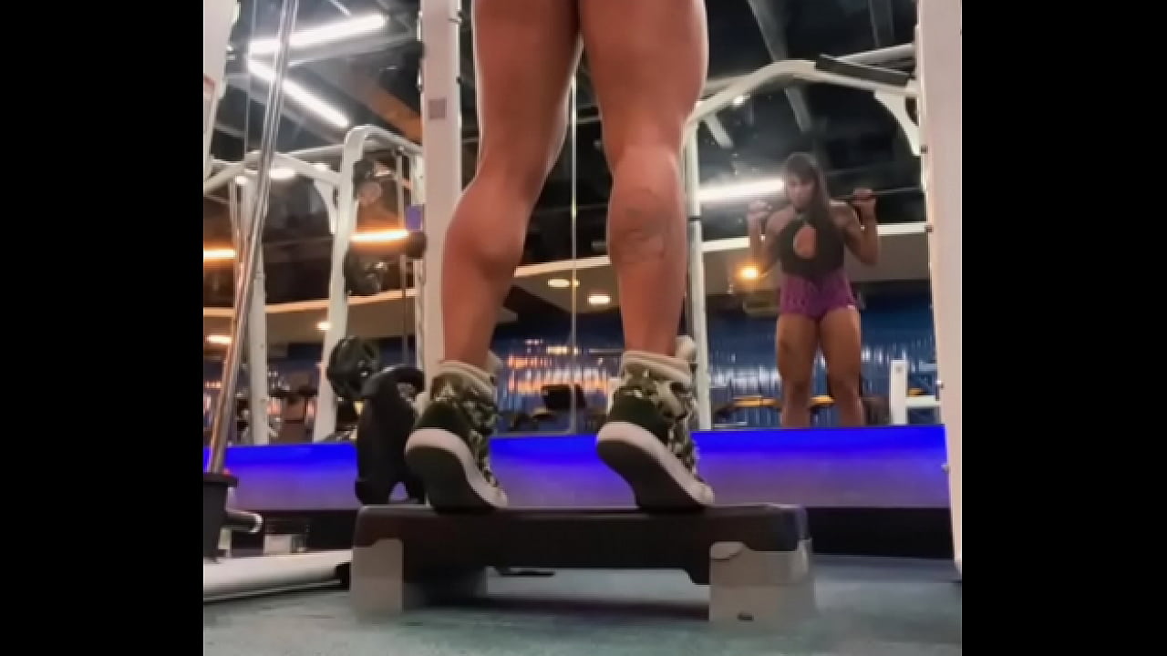 Ensinando a treinar panturrilha, mas acabei mostrando outra coisa&hellip;