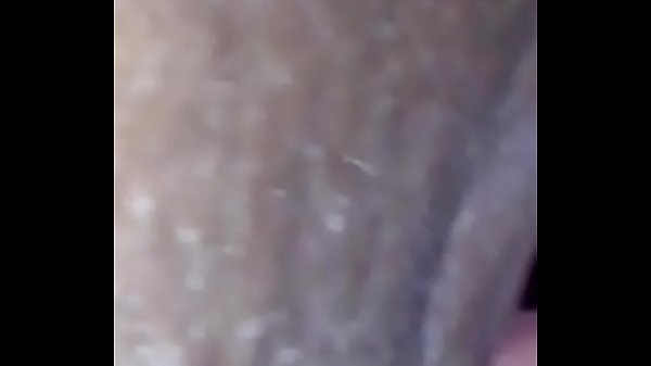 le encanta ense&ntilde;ar la vagina