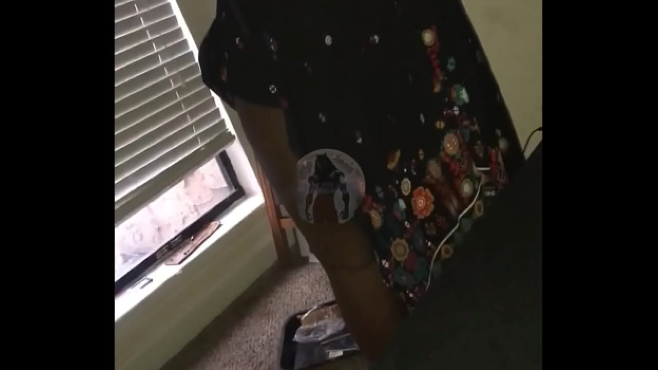 She Says She&rsquo;s A Lesbian, But She Loves Creaming On Cock