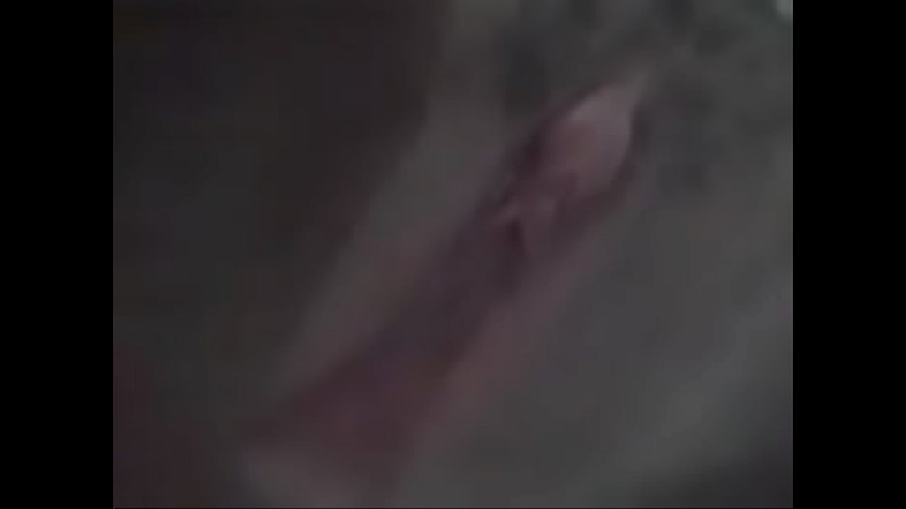 se masturbando e gozando gostoso