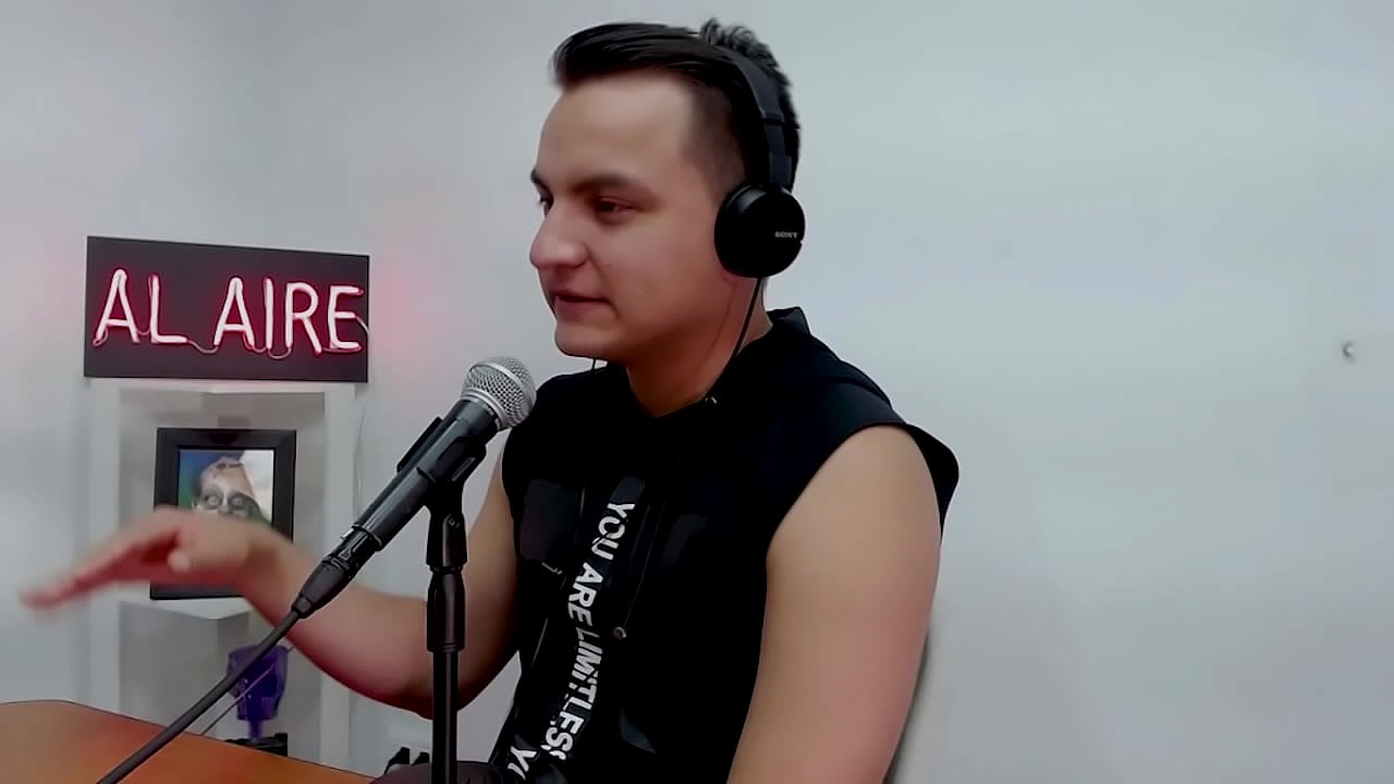 Demonio se me aparece y me lo cojo