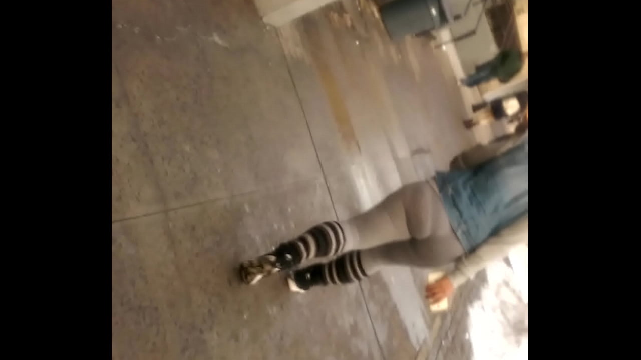 Thick shorty in sweats