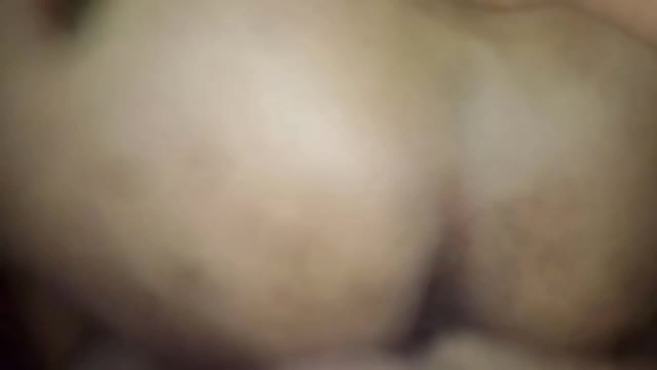 Nalgadas muy fuertes