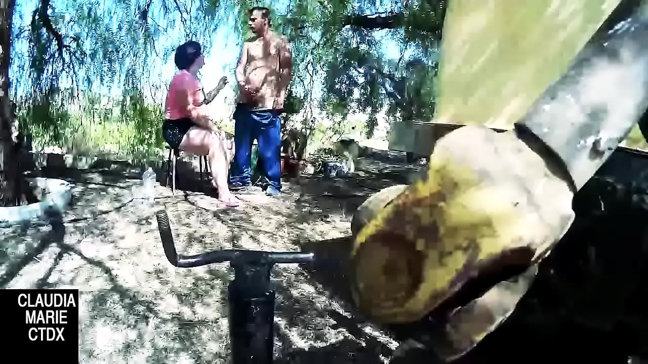 They eat cocks better outdoors