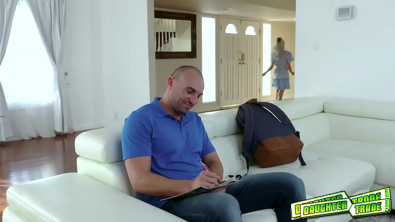 Sweet and petite Kate Bloom has all her things in a row when it comes to technology