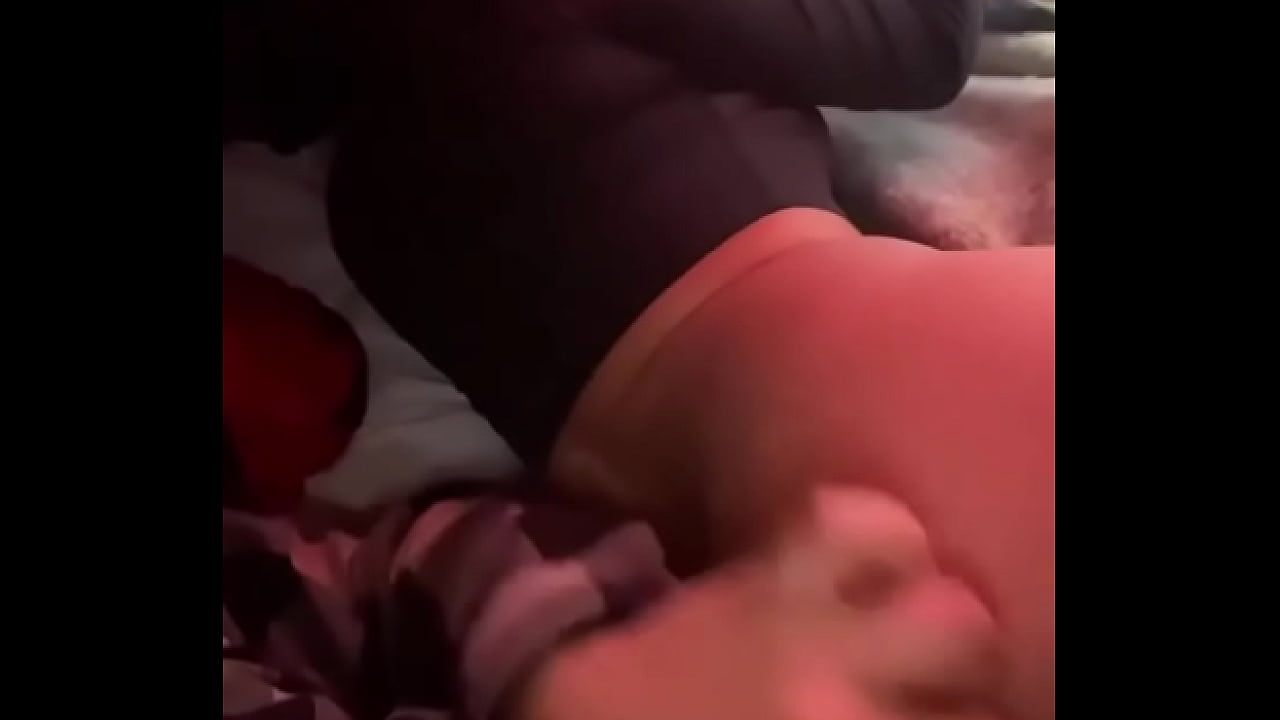 Una clavada Despu&eacute;s de embarrar tamales