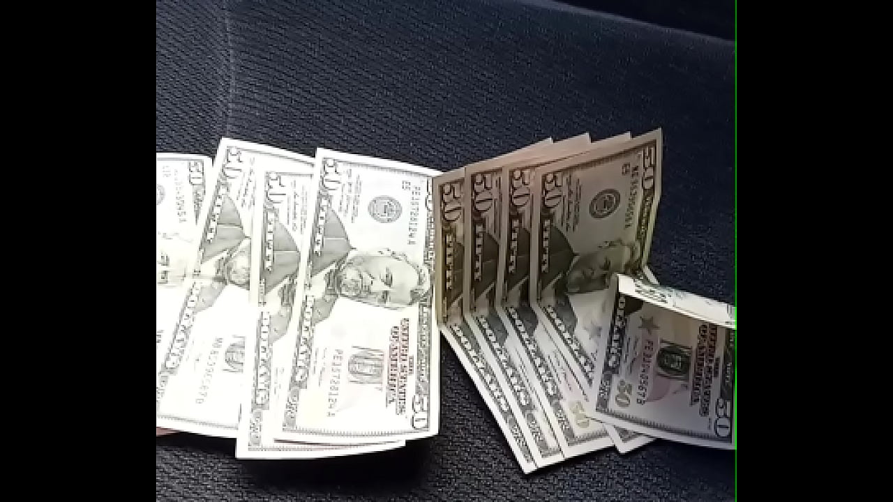 Sloppy deepthroat boowjobs