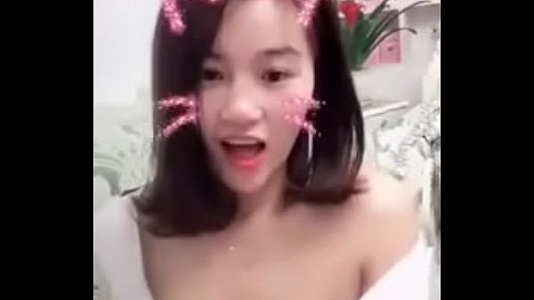 Em g&aacute;i si&ecirc;u n&oacute;ng bỏng !