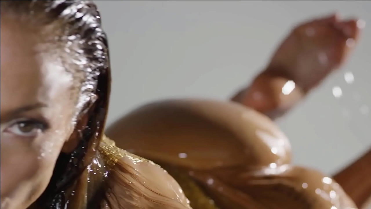 Hot booty parties | with slow motion and repetitions