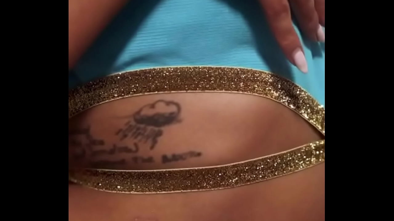 Princess Jasmine doesn&rsquo;t need a prince to get what she wants... but she&rsquo;ll let you watch.Princess Jasmine drops Marc ...