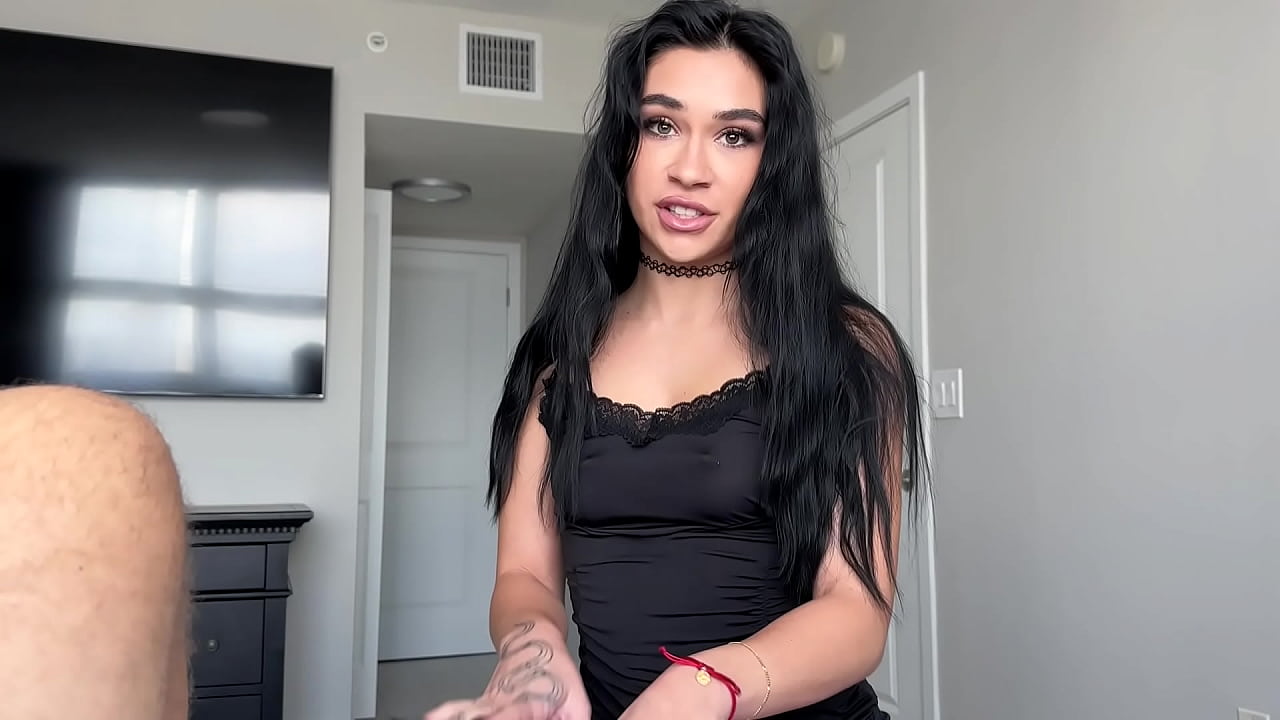 Showing Your Skills With Goth Step Sister