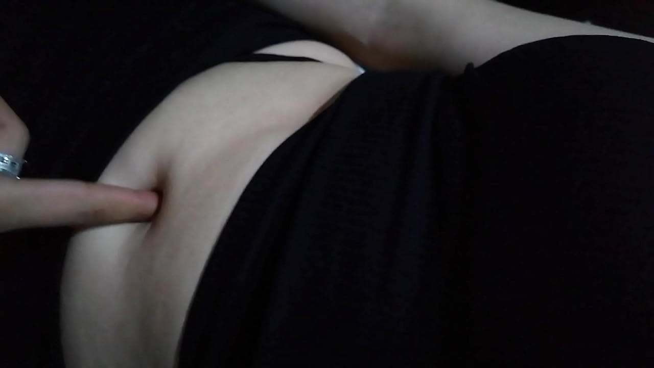 Sweet belly button fingering