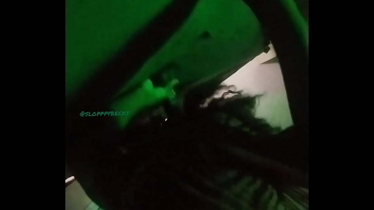 Sloppybecky gives head to football player