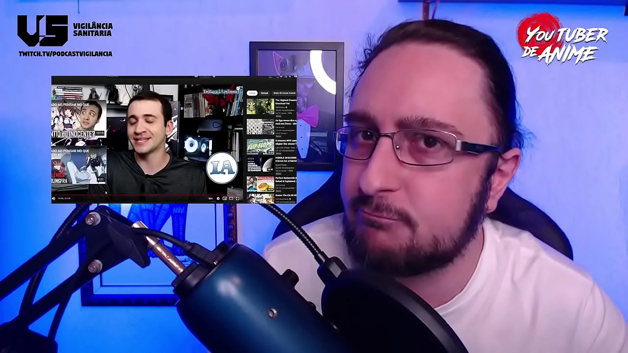 Youtuber comendo branquinho na dial&eacute;tica