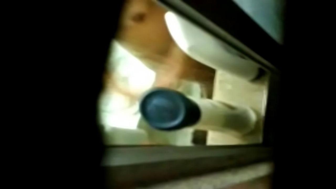 Mulher Tomando Banho