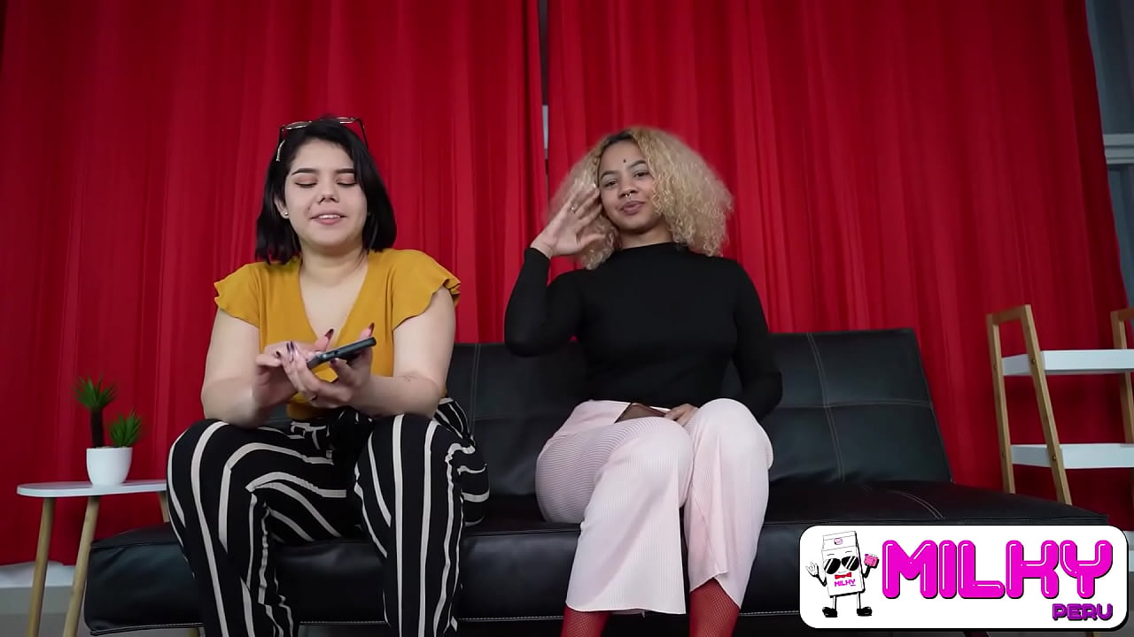 Lesbians have sex for the first time in front of cameras