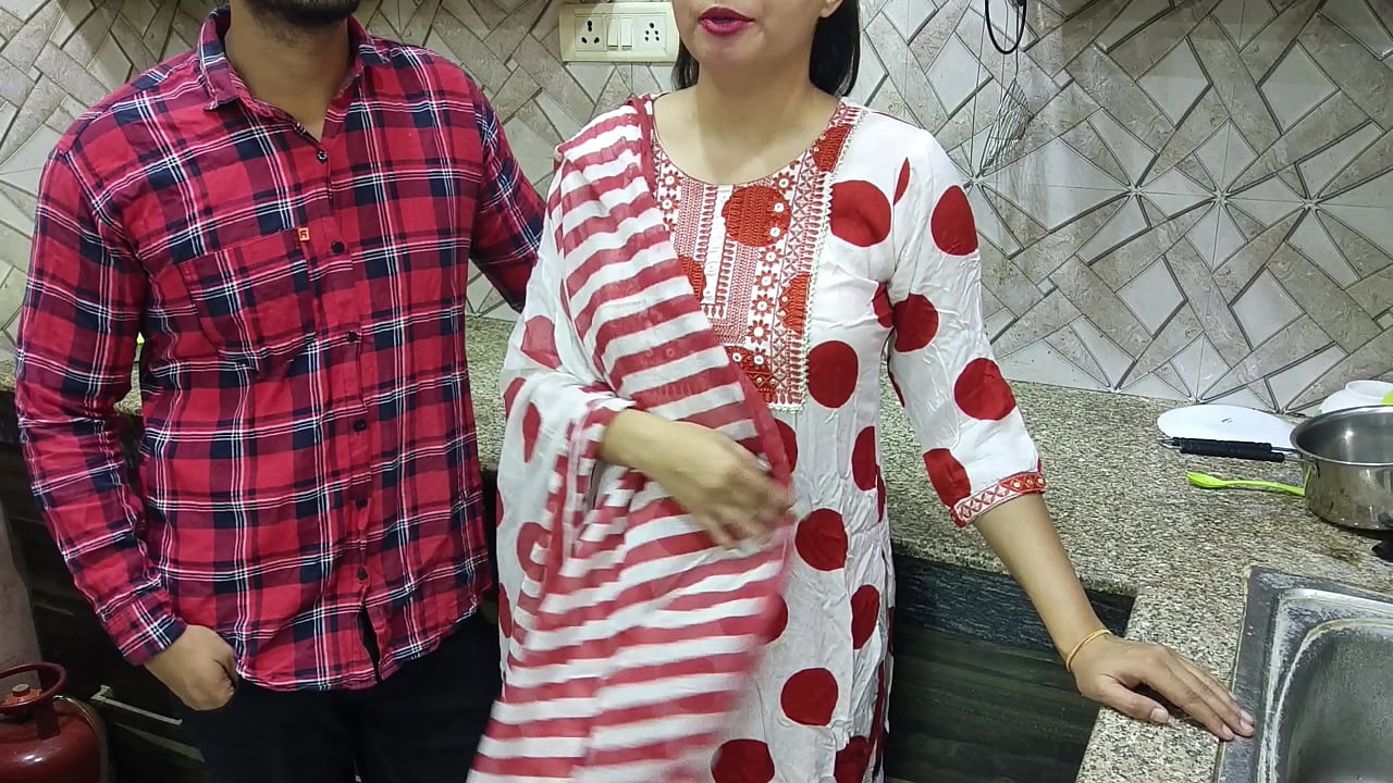 Sexy Stepmom Saara Agrees To Let Her Curious Stepson Assfuck Her In The Kitchen!